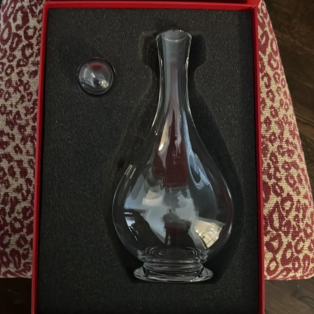 BACCARAT CRYSTAL MONTAIGNE OPTIC DECANTER NWT
